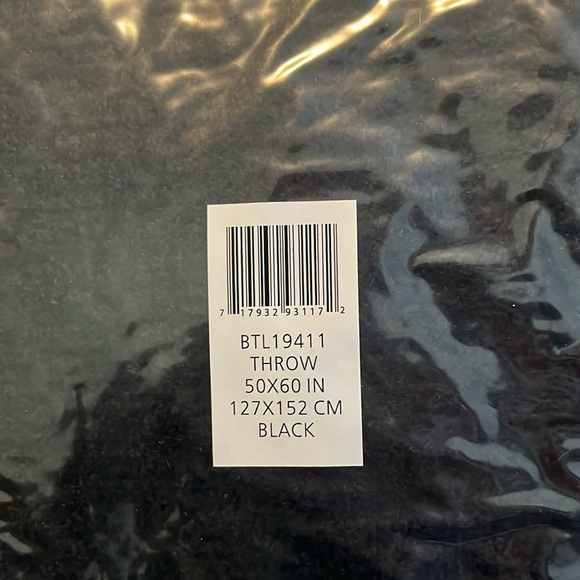 Mystery Black Throw Blanket - Picture 2 of 4